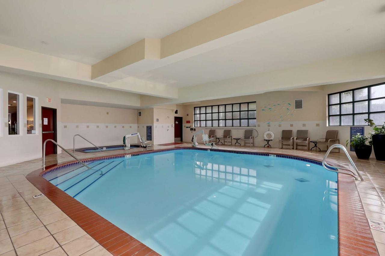 Best Western Liberty Inn Dupont Jblm Esterno foto