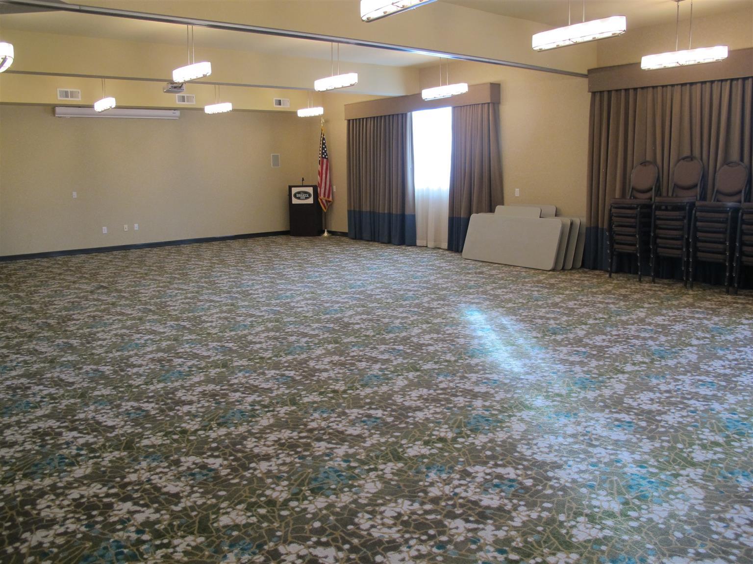 Best Western Liberty Inn Dupont Jblm Esterno foto